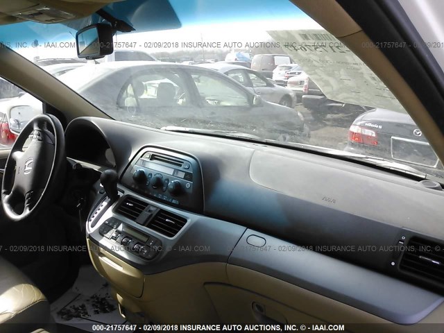 5FNRL3H63AB093818 - 2010 HONDA ODYSSEY EXL თეთრი ფოტო 5