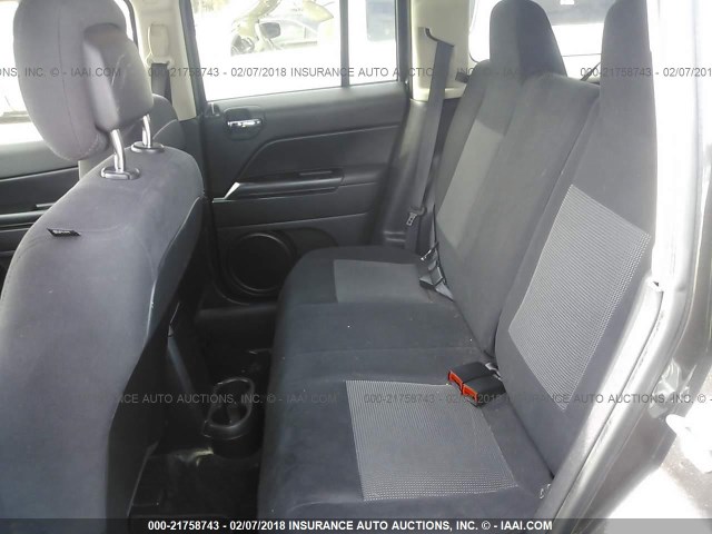 1C4NJRFB0GD614047 - 2016 JEEP PATRIOT LATITUDE GRAY photo 8