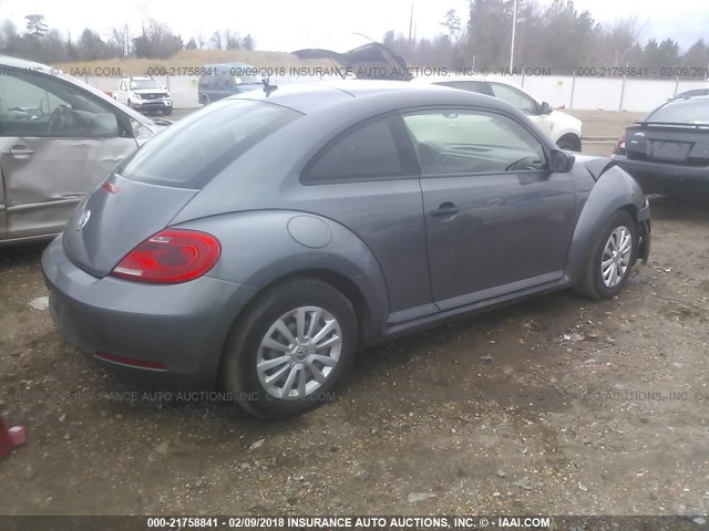 3VWFP7AT2CM646601 - 2012 VOLKSWAGEN BEETLE GRAY photo 4