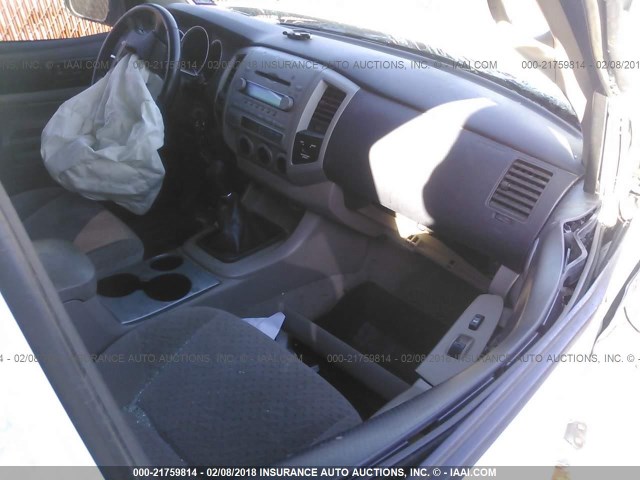 5TEUX42N68Z565717 - 2008 TOYOTA TACOMA ACCESS CAB Սպիտակ լուսանկար 5