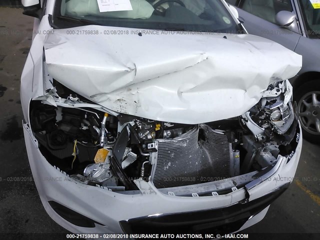 1G1JB5SHXH4132680 - 2017 CHEVROLET SONIC LS 白色 照片 6