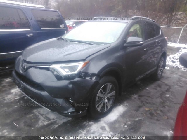 JTMRFREV7JJ193094 - 2018 TOYOTA RAV4 ADVENTURE/XLE 灰色 照片 2