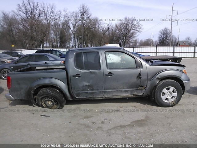 1N6AD07W28C448833 - 2008 NISSAN FRONTIER CREW CAB LE/SE/OFF ROAD GRAY photo 6