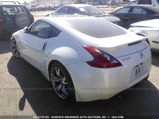 JN1AZ4EH4BM554432 - 2011 NISSAN 370Z TOURING/NISMO WHITE photo 3