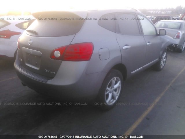 JN8AS5MV7BW681974 - 2011 NISSAN ROGUE S/SV/KROM SILVER photo 4