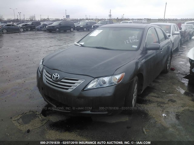 JTNBB46K473044459 - 2007 TOYOTA CAMRY NEW GENERAT HYBRID GRAY photo 2