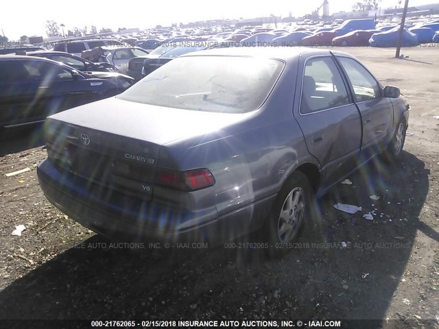 JT2BF22K6V0040309 - 1997 TOYOTA CAMRY LE/XLE GRAY photo 4