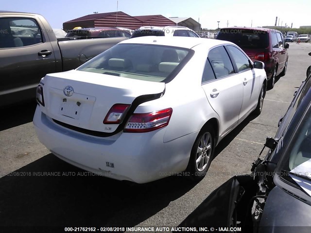 4T4BF3EK1BR219193 - 2011 TOYOTA CAMRY SE/LE/XLE WHITE photo 4