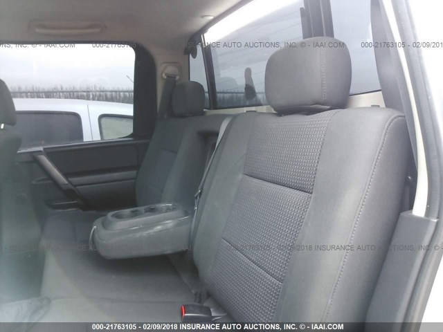 1N6AA07D98N360549 - 2008 NISSAN TITAN XE/SE/LE SILVER photo 8