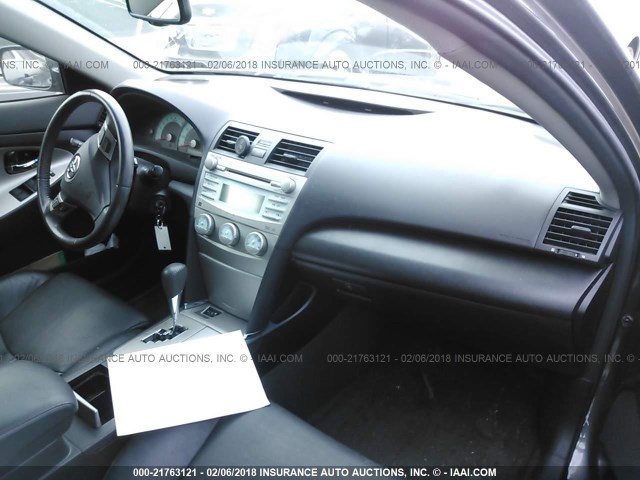 4T1BK46K49U075224 - 2009 TOYOTA CAMRY SE/LE/XLE 灰色 照片 5