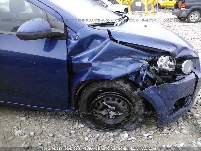 1G1JA6SH6D4167154 - 2013 CHEVROLET SONIC LS 蓝色 照片 6