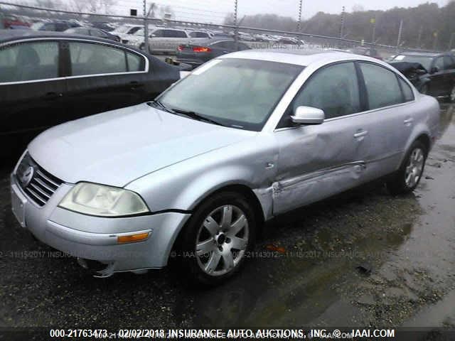 WVWRH63B51P196347 - 2001 VOLKSWAGEN PASSAT GLX 银色 照片 2