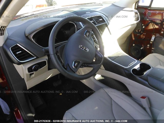 2LMPJ8LR2HBL52849 - 2017 LINCOLN MKX RESERVE Կարմիր լուսանկար 5