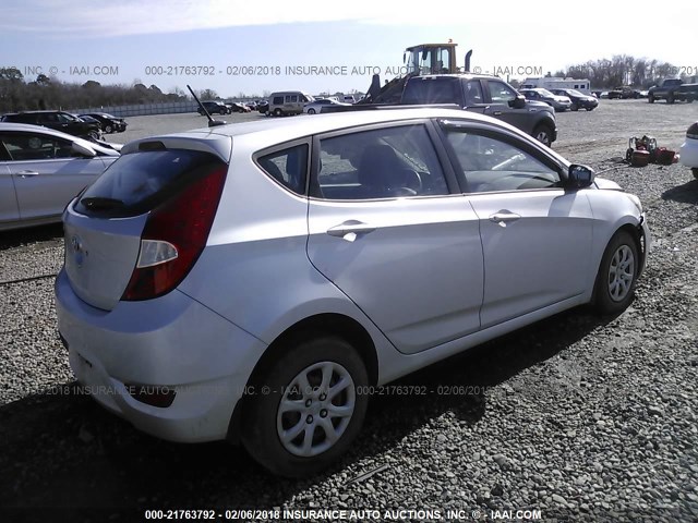 KMHCT5AE5CU046363 - 2012 HYUNDAI ACCENT GLS/GS SILVER photo 4