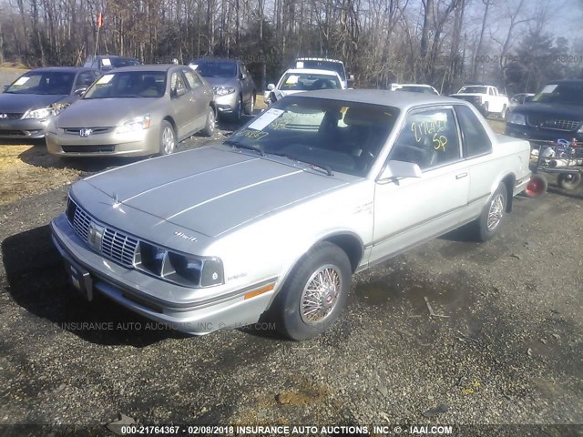 1G3AM37R9GG401742 - 1986 OLDSMOBILE CUTLASS CIERA SL SILVER photo 2