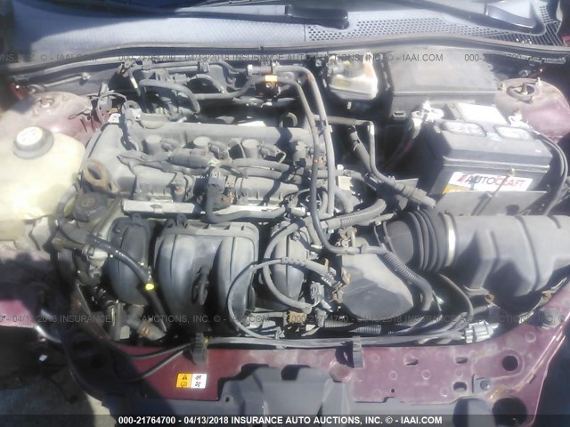 1FAFP31N76W160955 - 2006 FORD FOCUS ZX3 MAROON photo 10