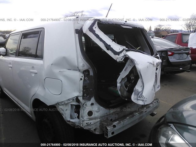 JTLZE4FE9CJ013349 - 2012 TOYOTA SCION XB WHITE photo 6