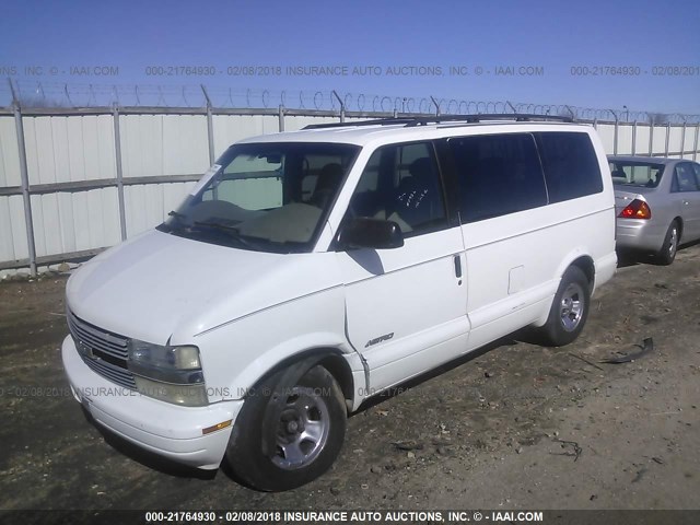 1GNDM19W61B129067 - 2001 CHEVROLET ASTRO WHITE photo 2