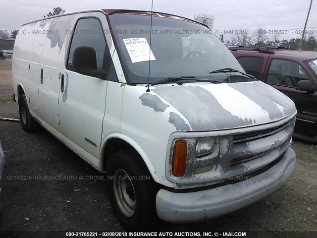 1GCFG15W521177066 - 2002 CHEVROLET EXPRESS G1500  WHITE photo 1