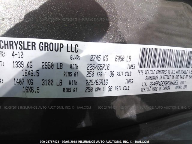 2A4RR4DEXAR304853 - 2010 CHRYSLER TOWN & COUNTRY LX GRAY photo 9