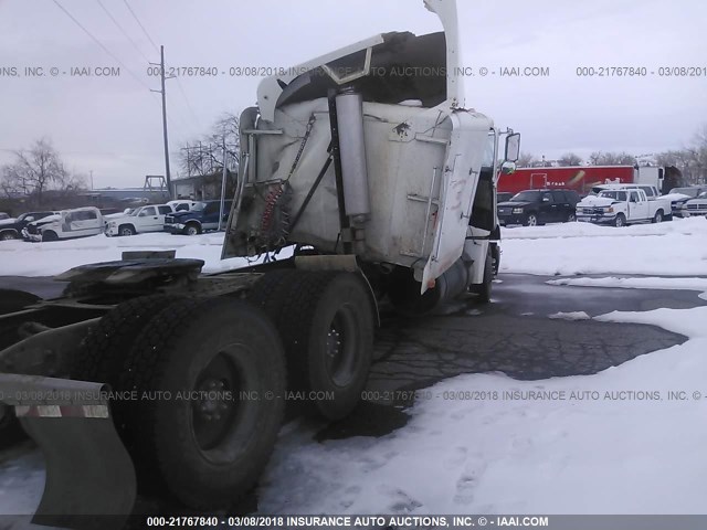 1FUY3ECB2RH417082 - 1994 FREIGHTLINER FLD FLD112 BLACK photo 4