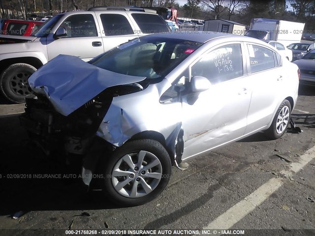 KNADM4A3XD6250741 - 2013 KIA RIO LX Արծաթագույն լուսանկար 2