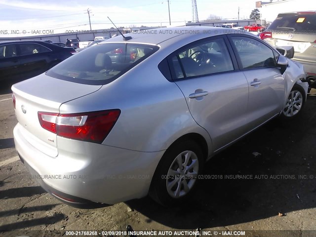 KNADM4A3XD6250741 - 2013 KIA RIO LX Արծաթագույն լուսանկար 4