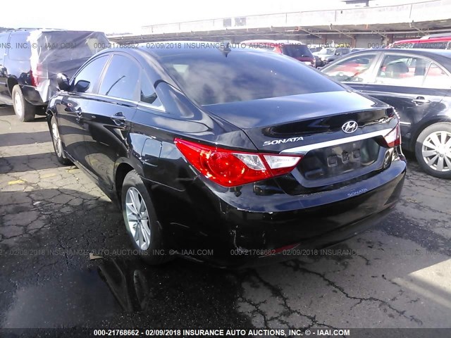 5NPEB4AC7DH749824 - 2013 HYUNDAI SONATA GLS BLACK photo 3