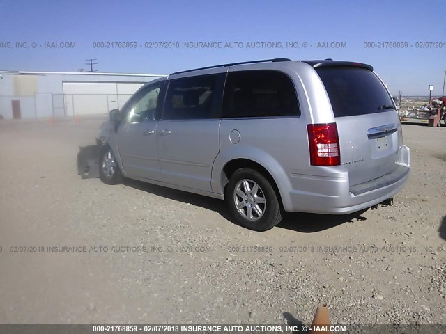 2A4RR5D16AR373607 - 2010 CHRYSLER TOWN & COUNTRY TOURING SILVER photo 3