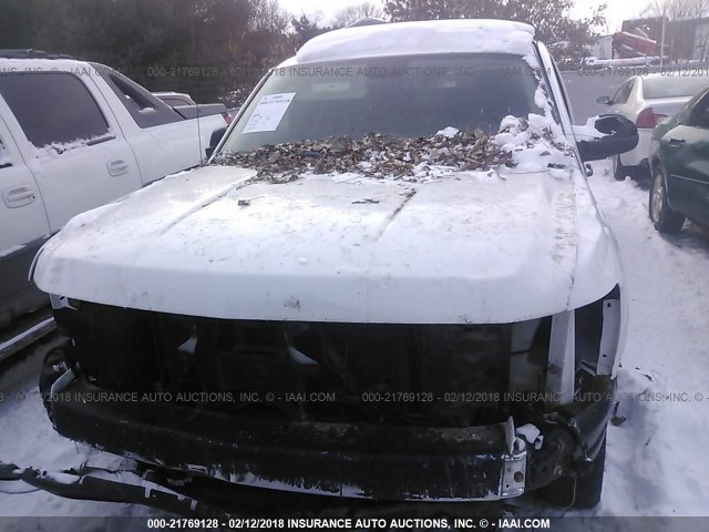 1GCEK19007Z585502 - 2007 CHEVROLET SILVERADO K1500 WHITE photo 6