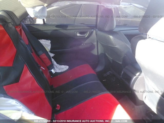 4T1BF1FK7GU217730 - 2016 TOYOTA CAMRY LE/XLE/SE/XSE BLACK photo 8