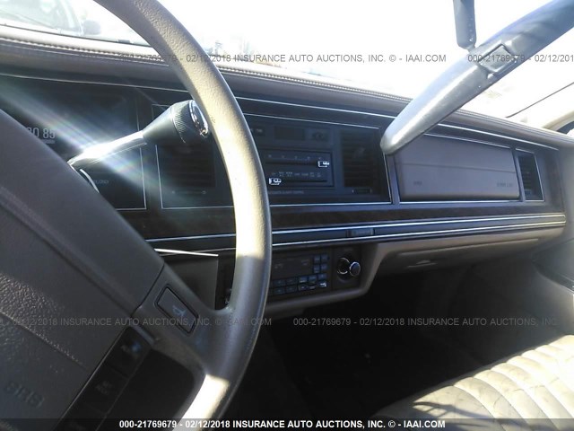 1LNLM81W6NY715999 - 1992 LINCOLN TOWN CAR EXECUTIVE PINK photo 6