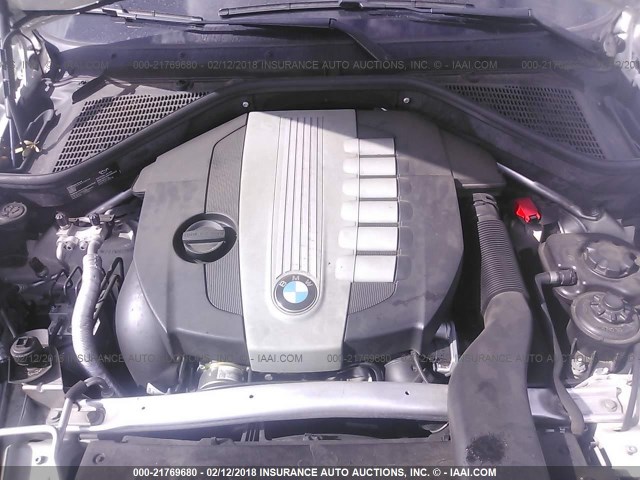 5UXZW0C51D0B90590 - 2013 BMW X5 XDRIVE35D WHITE photo 10