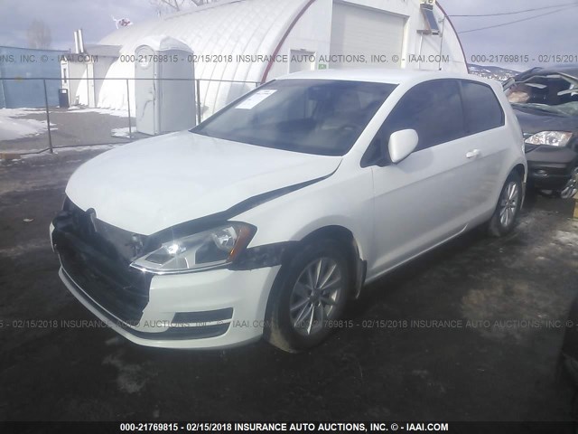 3VW917AU8FM046970 - 2015 VOLKSWAGEN GOLF WHITE photo 2