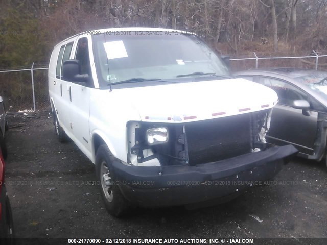 1GCGG25V941138727 - 2004 CHEVROLET EXPRESS G2500  WHITE photo 1