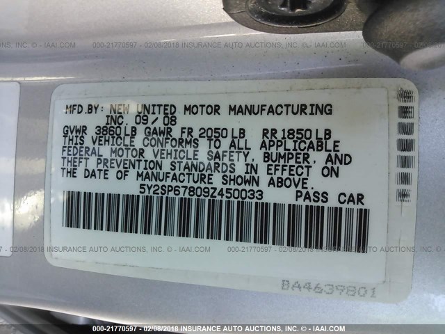 5Y2SP67809Z450033 - 2009 PONTIAC VIBE SILVER photo 9