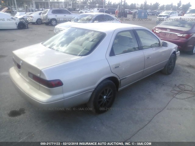 4T1BG22K7XU536313 - 1999 TOYOTA CAMRY CE/LE/XLE 棕色 照片 4