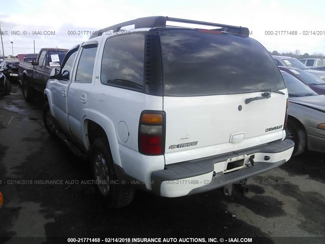 1GNEK13T55R199438 - 2005 CHEVROLET TAHOE K1500 WHITE photo 3