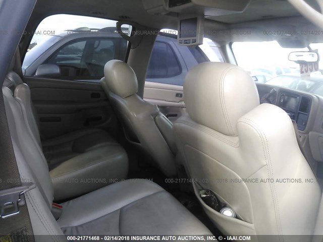 1GNEK13T55R199438 - 2005 CHEVROLET TAHOE K1500 WHITE photo 8