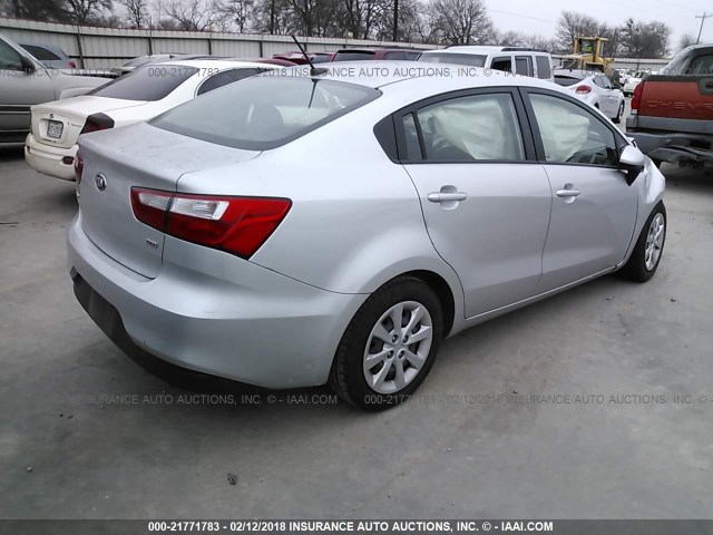 KNADM4A37H6026879 - 2017 KIA RIO LX Արծաթագույն լուսանկար 4