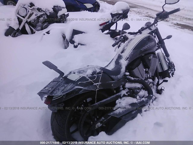 5VPCHRAB5H3056568 - 2017 VICTORY MOTORCYCLES HAMMER S 黑色 照片 4