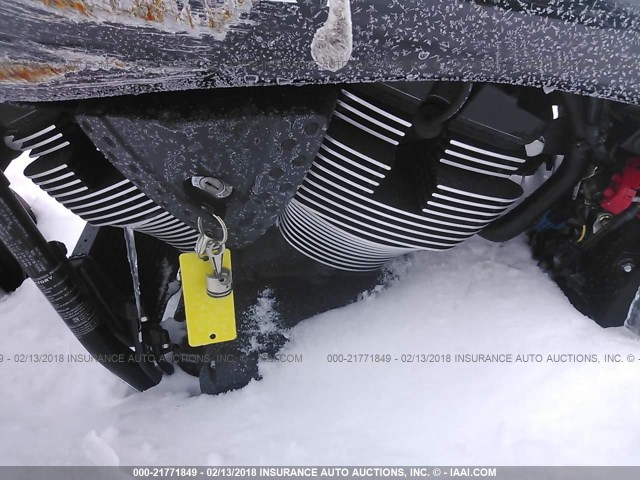 5VPCHRAB5H3056568 - 2017 VICTORY MOTORCYCLES HAMMER S 黑色 照片 9