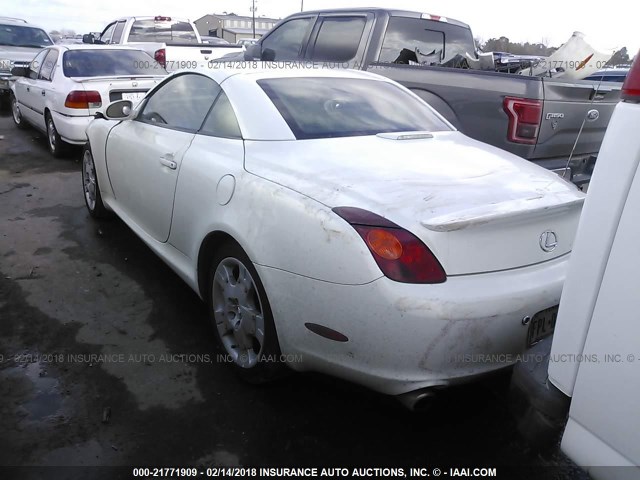 JTHFN48Y320024050 - 2002 LEXUS SC 430 WHITE photo 3