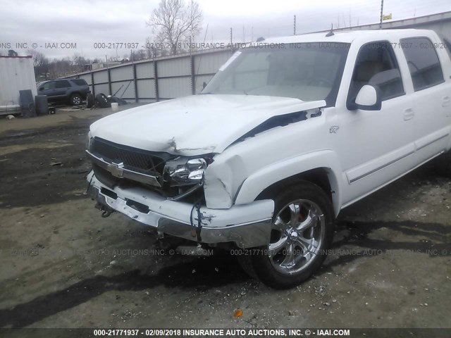 3GNEC12Z75G126218 - 2005 CHEVROLET AVALANCHE C1500 WHITE photo 6