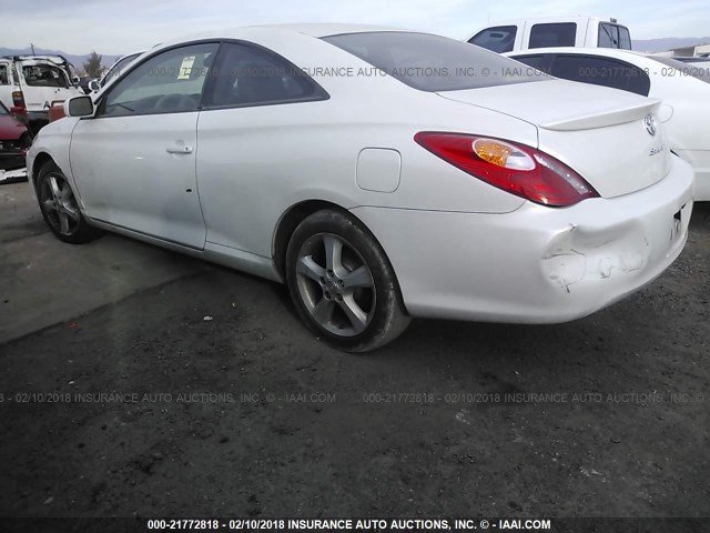 4T1CA30P55U058190 - 2005 TOYOTA CAMRY SOLARA SE/SLE თეთრი ფოტო 3