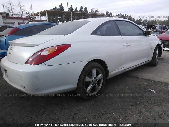 4T1CA30P55U058190 - 2005 TOYOTA CAMRY SOLARA SE/SLE WHITE photo 4