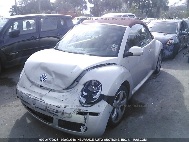 3VWSF31Y59M412662 - 2009 VOLKSWAGEN NEW BEETLE BLUSH EDITION SILVER photo 2
