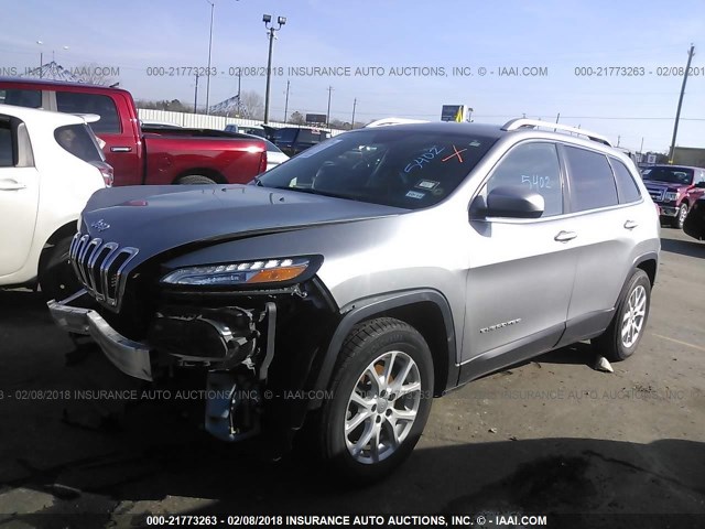 1C4PJLCB9GW116265 - 2016 JEEP CHEROKEE LATITUDE SILVER photo 2