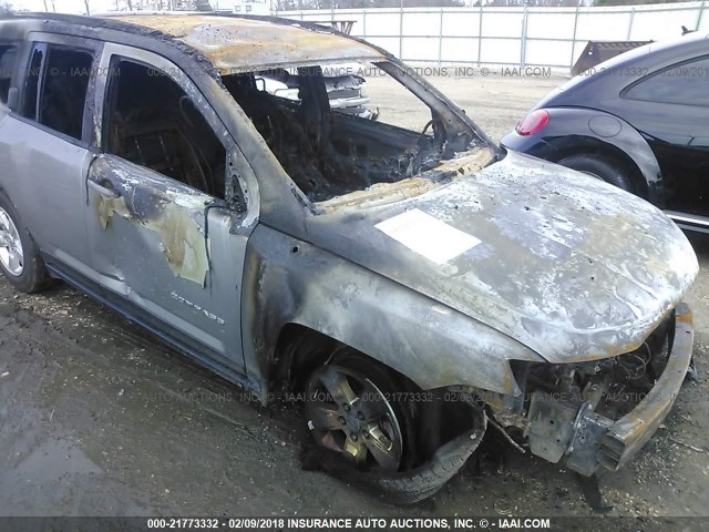 1C4NJCEA5GD666442 - 2016 JEEP COMPASS LATITUDE 银色 照片 6