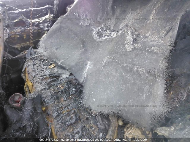 1C4NJCEA5GD666442 - 2016 JEEP COMPASS LATITUDE 银色 照片 8